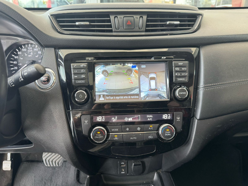 Nissan X-Trail  5 pts. Exclusive, CVT, piel, CD, QC, GPS, 5 pas., RA-18 (cambio de línea) 2018